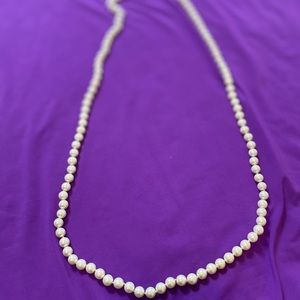 Faux pearl white necklace really good quality